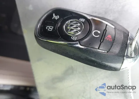 2018 Buick Envision Essence z USA, uszkodzony, nr VIN LRBFX1SA2JD054409